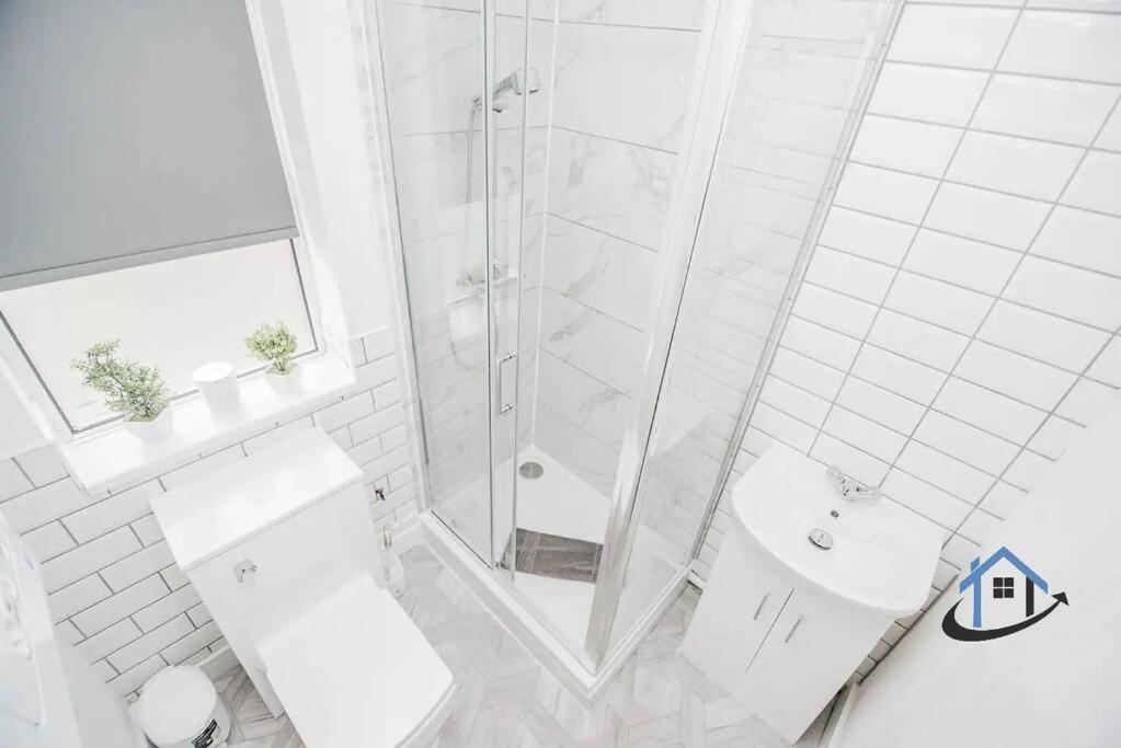 Balby Casa Nr Doncaster Racecourse King Beds Street Parking Villa Bagian luar foto