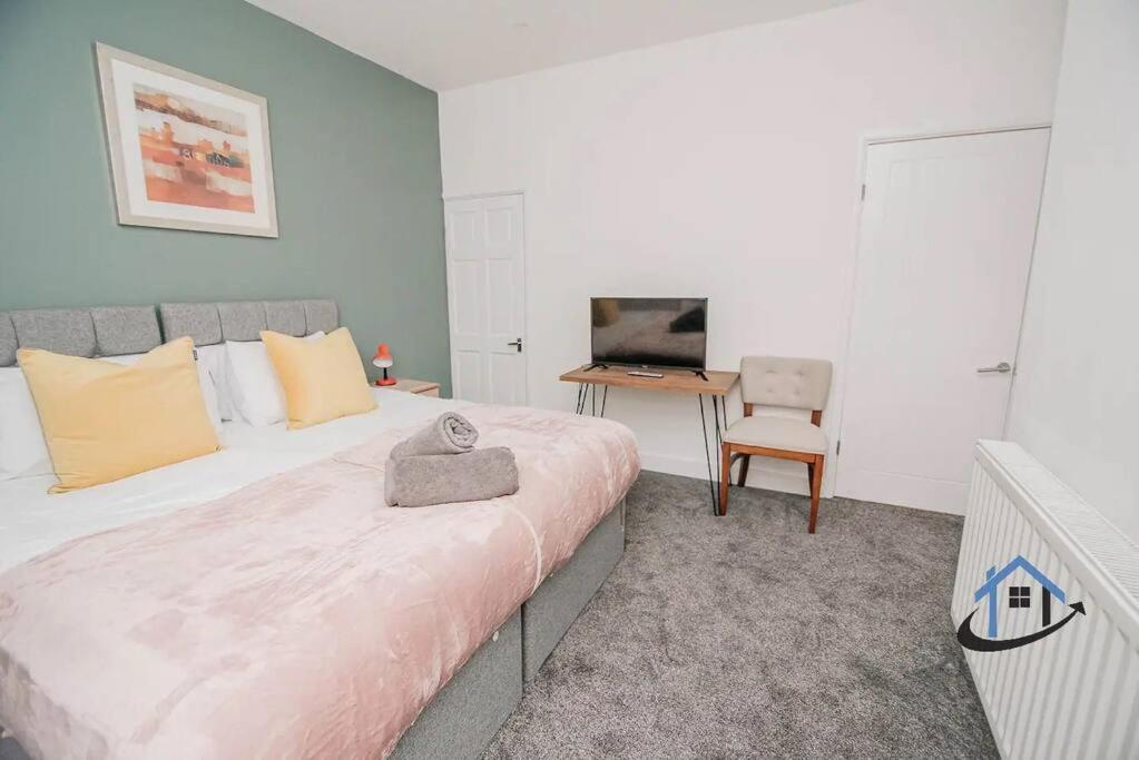 Balby Casa Nr Doncaster Racecourse King Beds Street Parking Villa Bagian luar foto